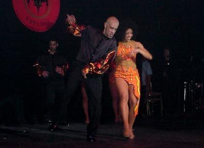 9424
